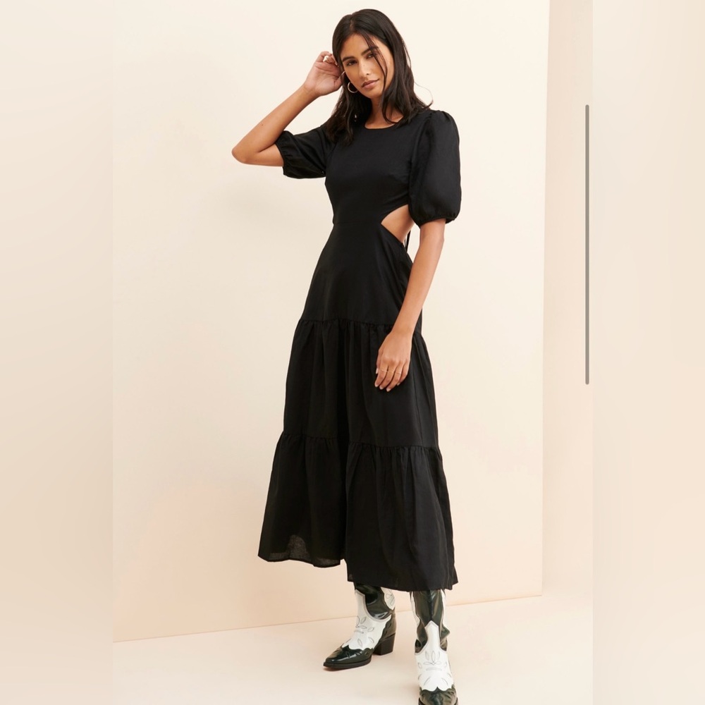 Charlie Holiday Flores Tiered Linen-Blend Midi Dress